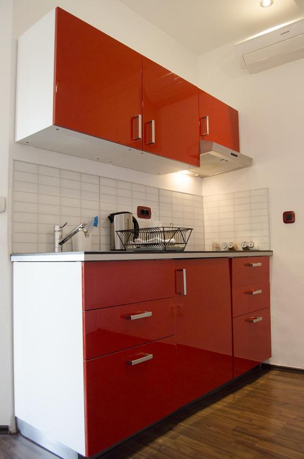Studio Apartment With A View Of Ban Jelacic Square Zagreb Dış mekan fotoğraf