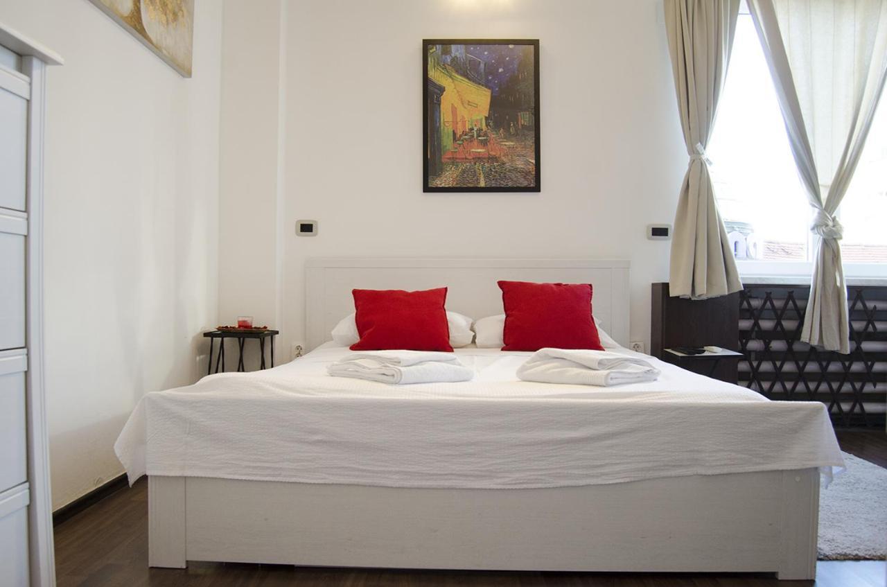 Studio Apartment With A View Of Ban Jelacic Square Zagreb Dış mekan fotoğraf