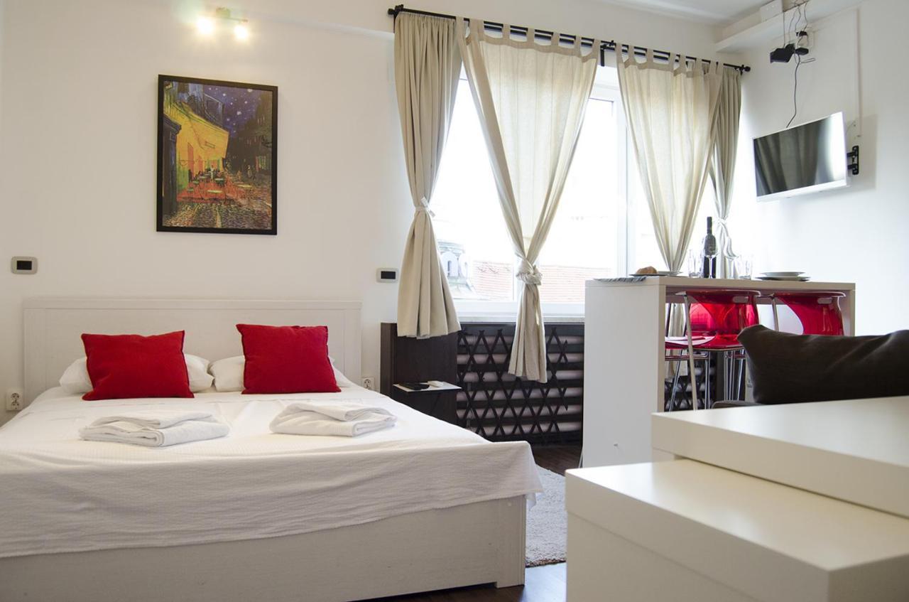 Studio Apartment With A View Of Ban Jelacic Square Zagreb Dış mekan fotoğraf